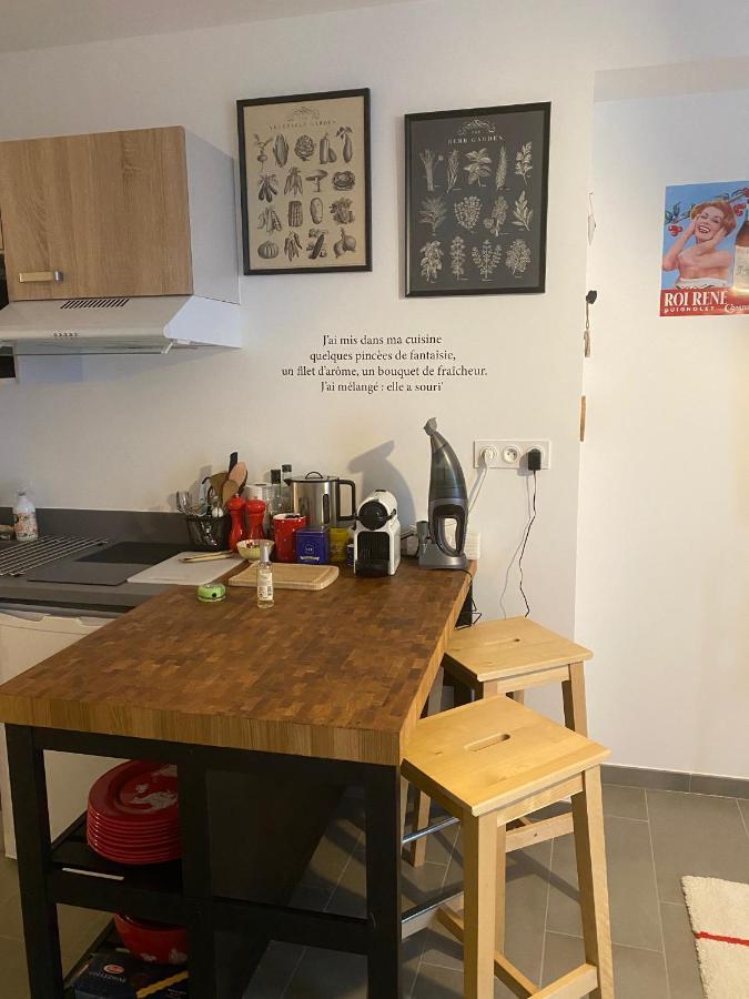 Joli Petit Nid Douillet En Centre Ville La Rochelle  Zewnętrze zdjęcie